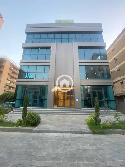 مجمع تجاري للايجار في المعادي، القاهرة - WhatsApp Image 2026-08-08 at 4.11. 06 PM (3). jpeg مجمع تجاري للايجار في المعادي، القاهرة - WhatsApp Image 2026-08-08 at 4.11. 06 PM (3). jpeg