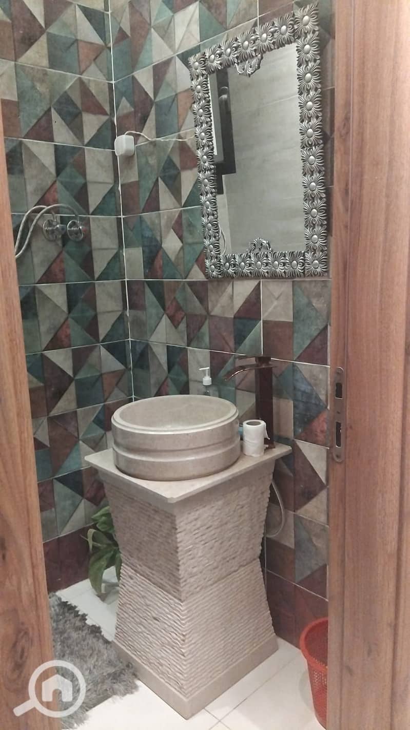 6 1000567216. jpg