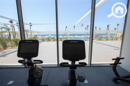 2 Bedroom Chalet for Sale in North Coast, Matruh - 7110ee65-8be7-463d-b3d3-6b6d2c320179. jpg 2 Bedroom Chalet for Sale in North Coast, Matruh - 7110ee65-8be7-463d-b3d3-6b6d2c320179. jpg