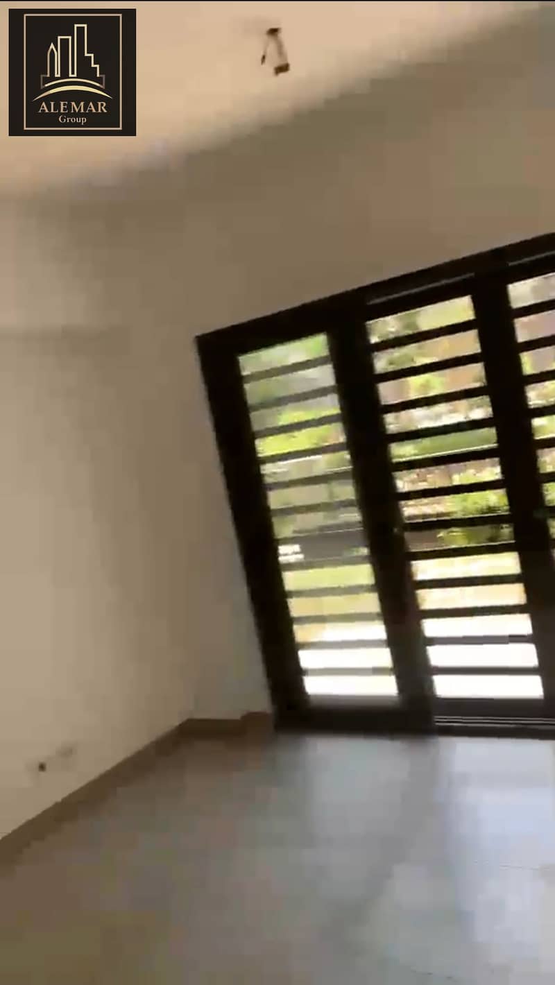 8 224450. jpg