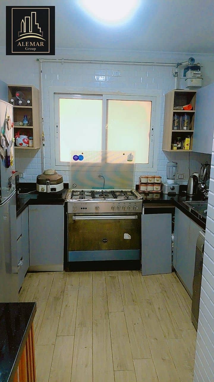 9 1000340667. jpg