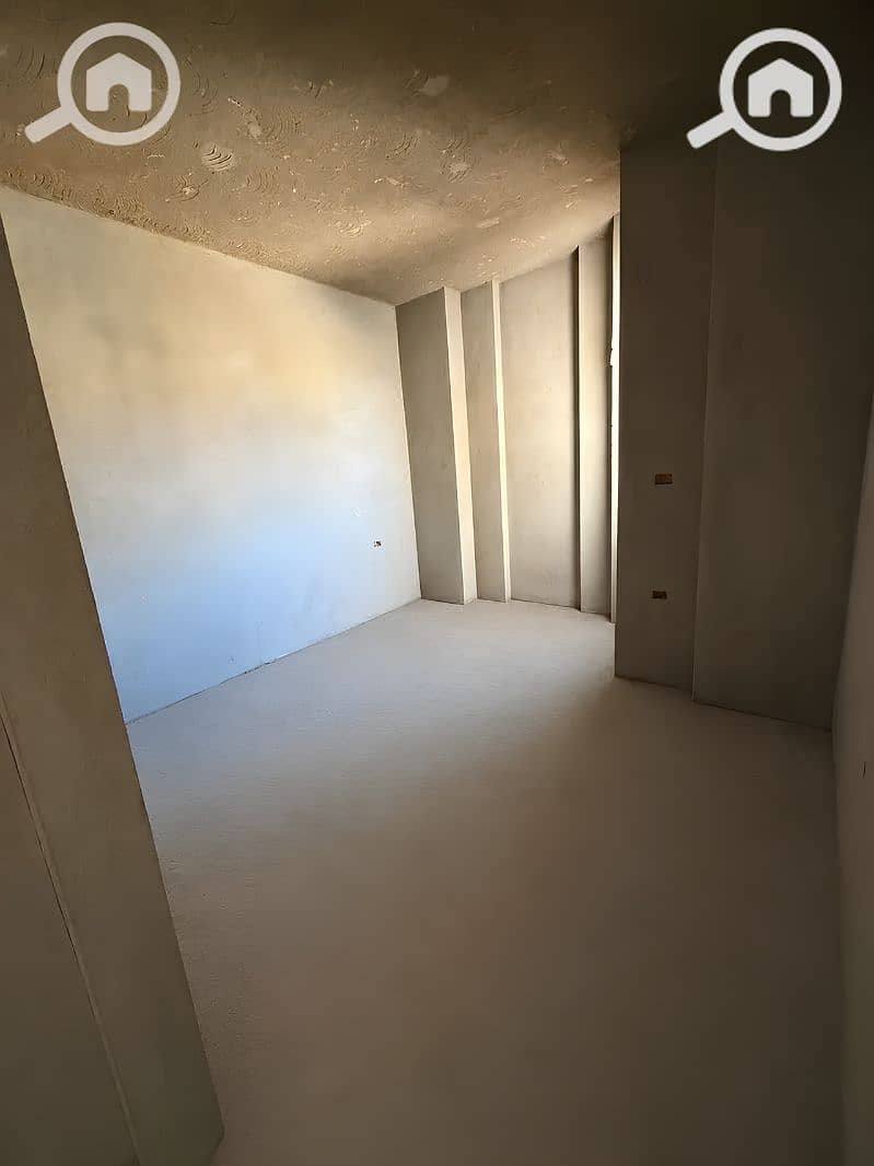 7 Untitled design (9). png