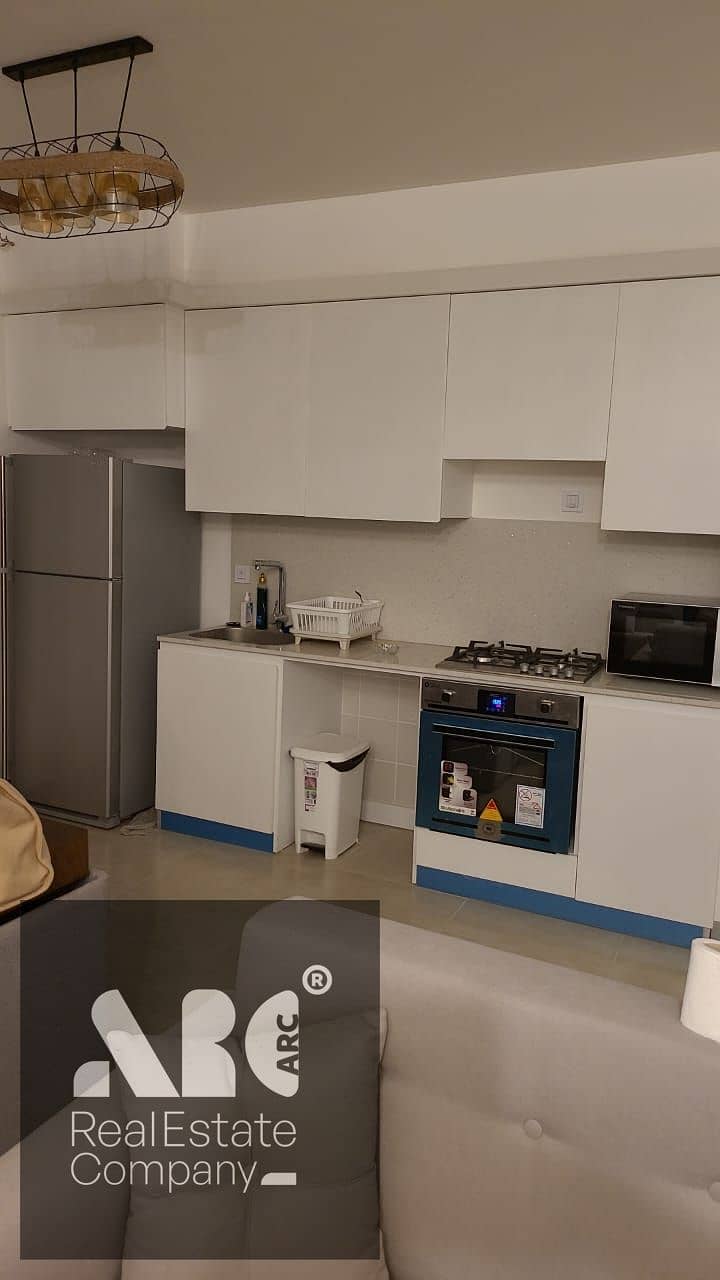 20 1000675696. jpg