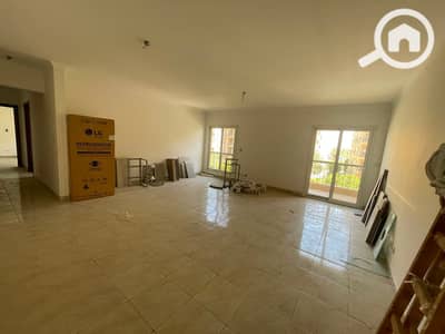 3 Bedroom Flat for Sale in New Cairo, Cairo - WhatsApp Image 2026-08-09 at 12.55. 03 PM. jpeg 3 Bedroom Flat for Sale in New Cairo, Cairo - WhatsApp Image 2026-08-09 at 12.55. 03 PM. jpeg