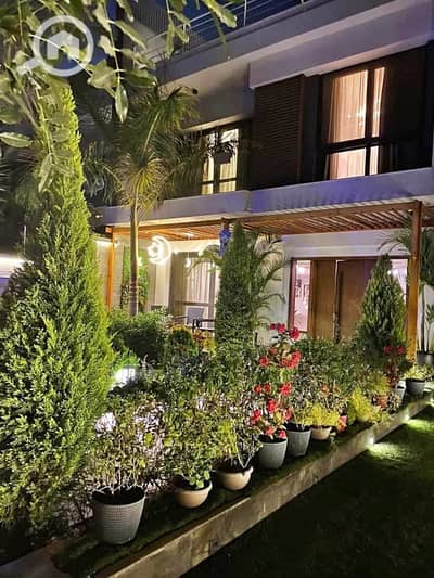 3 Bedroom Townhouse for Sale in Sheikh Zayed, Giza - 728503153_851779890987458_7206192574086476498_n. jpg 3 Bedroom Townhouse for Sale in Sheikh Zayed, Giza - 728503153_851779890987458_7206192574086476498_n. jpg