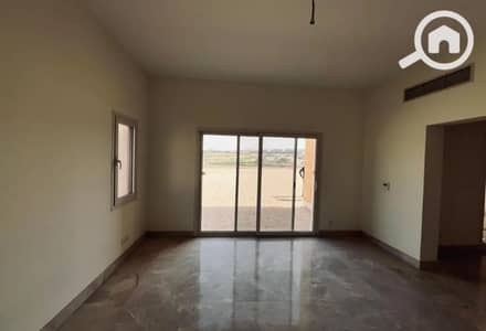 فیلا 5 غرف نوم للبيع في المقطم، القاهرة - 7098075-2f2beo (3). jpg