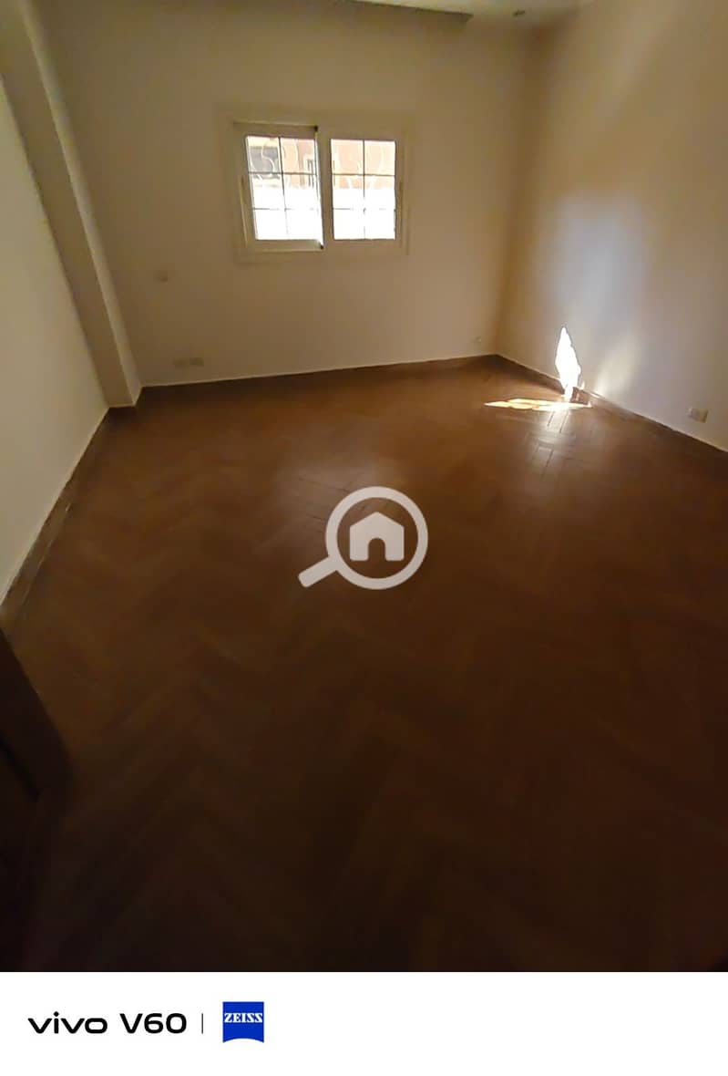 12 1000338690. jpg