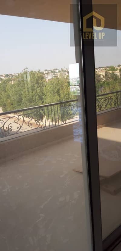 شقة 4 غرف نوم للايجار في القطامية، القاهرة - IMG-20251004-WA0018. jpg شقة 4 غرف نوم للايجار في القطامية، القاهرة - IMG-20251004-WA0018. jpg