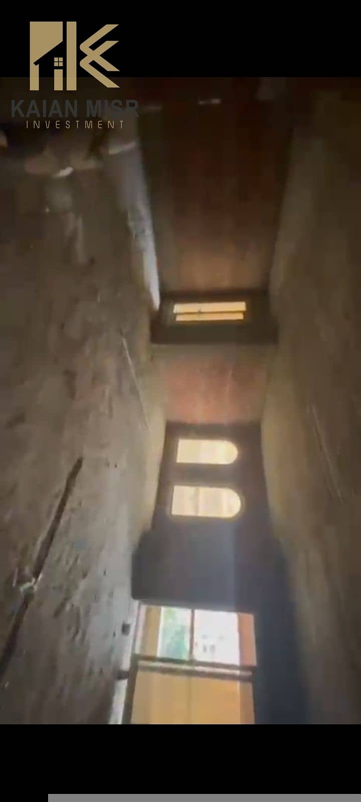 4 4049. jpg