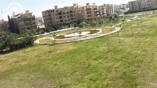 4 Bedroom Flat for Sale in 6th of October, Giza - 1000243782. jpg