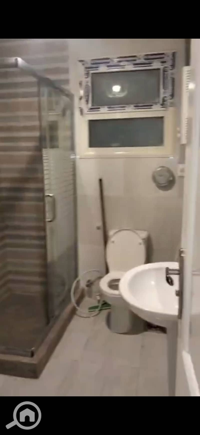 4 1000701873. jpg