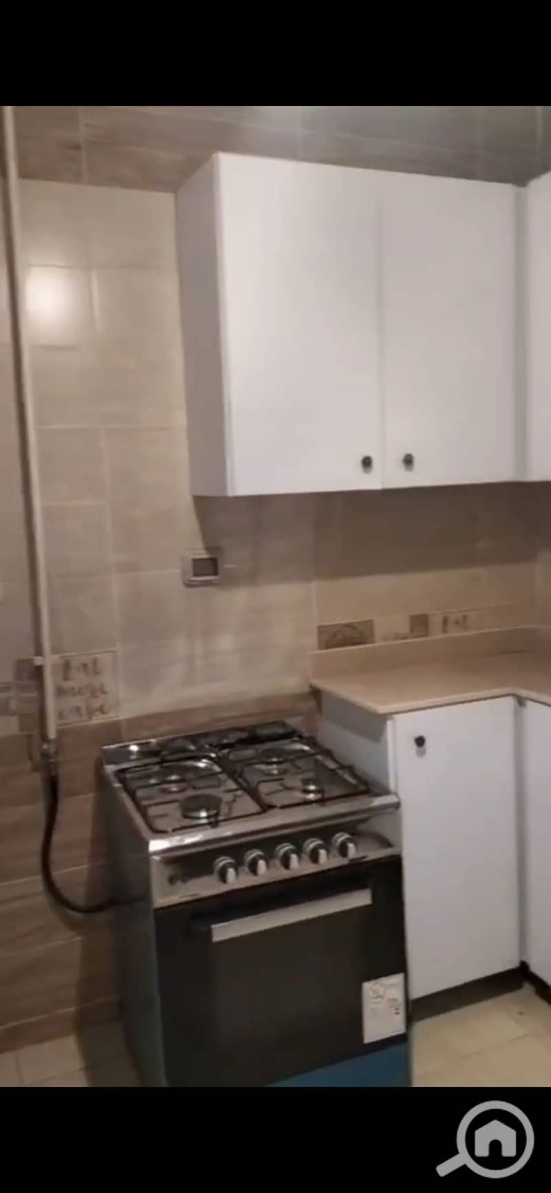 5 1000701872. jpg