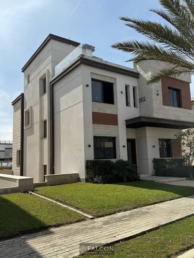 7 Bedroom Villa for Sale in New Cairo, Cairo - WhatsApp Image 2025-04-24 at 1.31. 53 PM. jpeg 7 Bedroom Villa for Sale in New Cairo, Cairo - WhatsApp Image 2025-04-24 at 1.31. 53 PM. jpeg