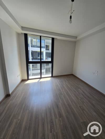 شقة 3 غرف نوم للبيع في سموحة، الإسكندرية - e4a8d28f-6d5b-40c6-87dc-bc74baf926c7. jpg شقة 3 غرف نوم للبيع في سموحة، الإسكندرية - e4a8d28f-6d5b-40c6-87dc-bc74baf926c7. jpg