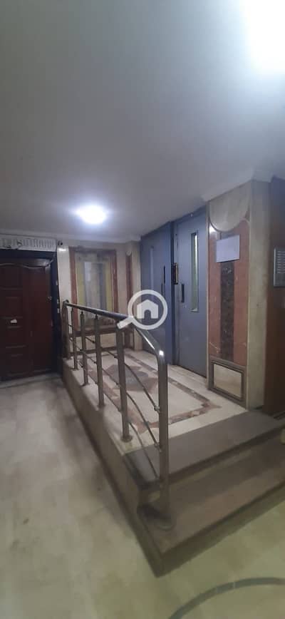 3 Bedroom Flat for Sale in Cleopatra, Alexandria - c52ad552-e99b-459e-9243-65b1f3208a9c. jpg