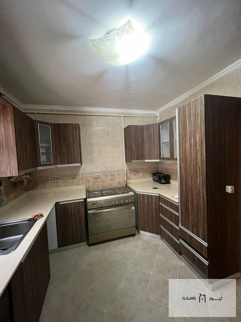 9 716eaf27-9134-49e1-8398-c6bd6ba2bb84. jpeg