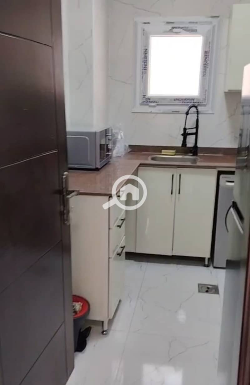 7 1000142379. jpg