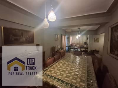 2 Bedroom Apartment for Rent in Zamalek, Cairo - WhatsApp Image 2026-08-10 at 12.54. 58 PM (2). jpeg 2 Bedroom Apartment for Rent in Zamalek, Cairo - WhatsApp Image 2026-08-10 at 12.54. 58 PM (2). jpeg
