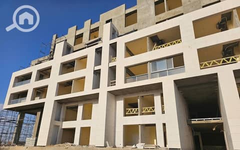 3 Bedroom Flat for Sale in Sheikh Zayed, Giza - IMG-20260330-WA0350_edit_633843699385647. jpg 3 Bedroom Flat for Sale in Sheikh Zayed, Giza - IMG-20260330-WA0350_edit_633843699385647. jpg