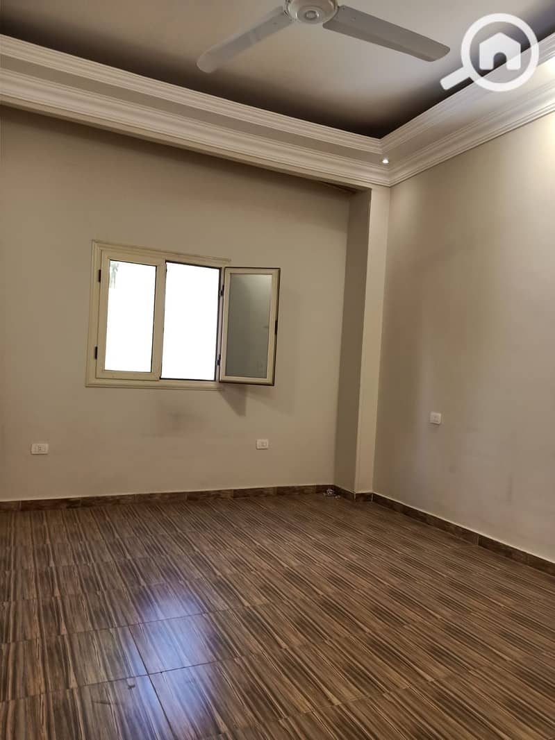 4 نرجس فيلات. jpeg