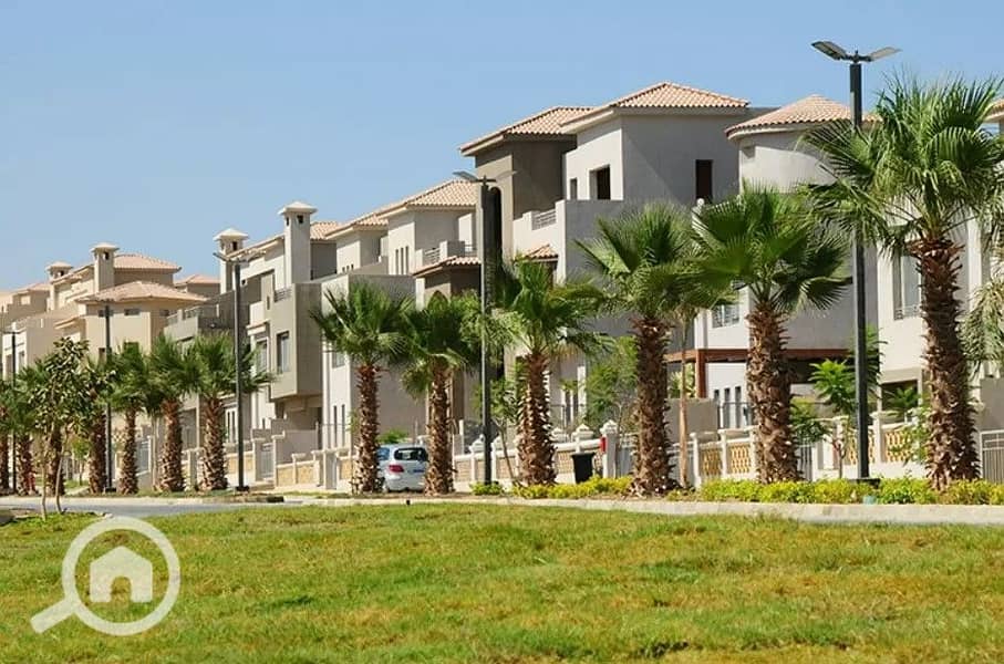 9 Golden Palm Palm Hills 4. jpg