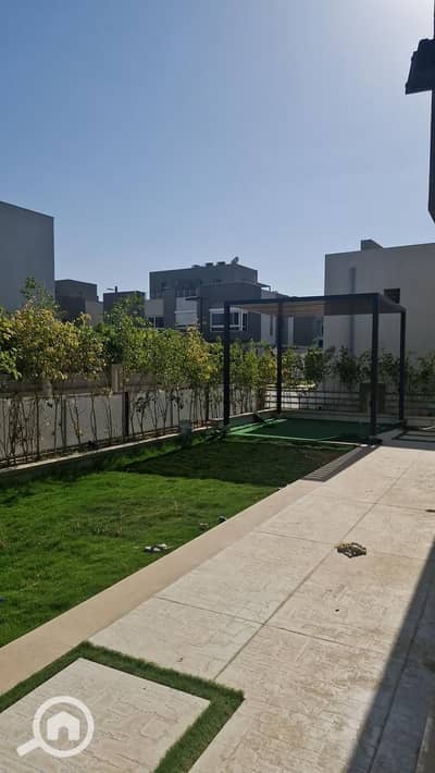 5 Bedroom Villa for Sale in Sheikh Zayed, Giza - WhatsApp Image 2026-08-10 at 15.06. 17. jpeg 5 Bedroom Villa for Sale in Sheikh Zayed, Giza - WhatsApp Image 2026-08-10 at 15.06. 17. jpeg