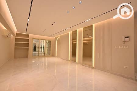 3 Bedroom Apartment for Sale in Mohandessin, Giza - 39358. jpg