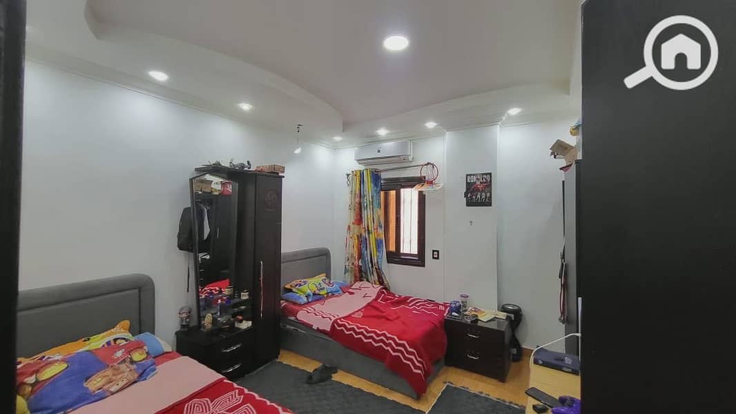 10 9eb130eb-bb5a-45e5-9c4b-dd495f65cbf7. jpg
