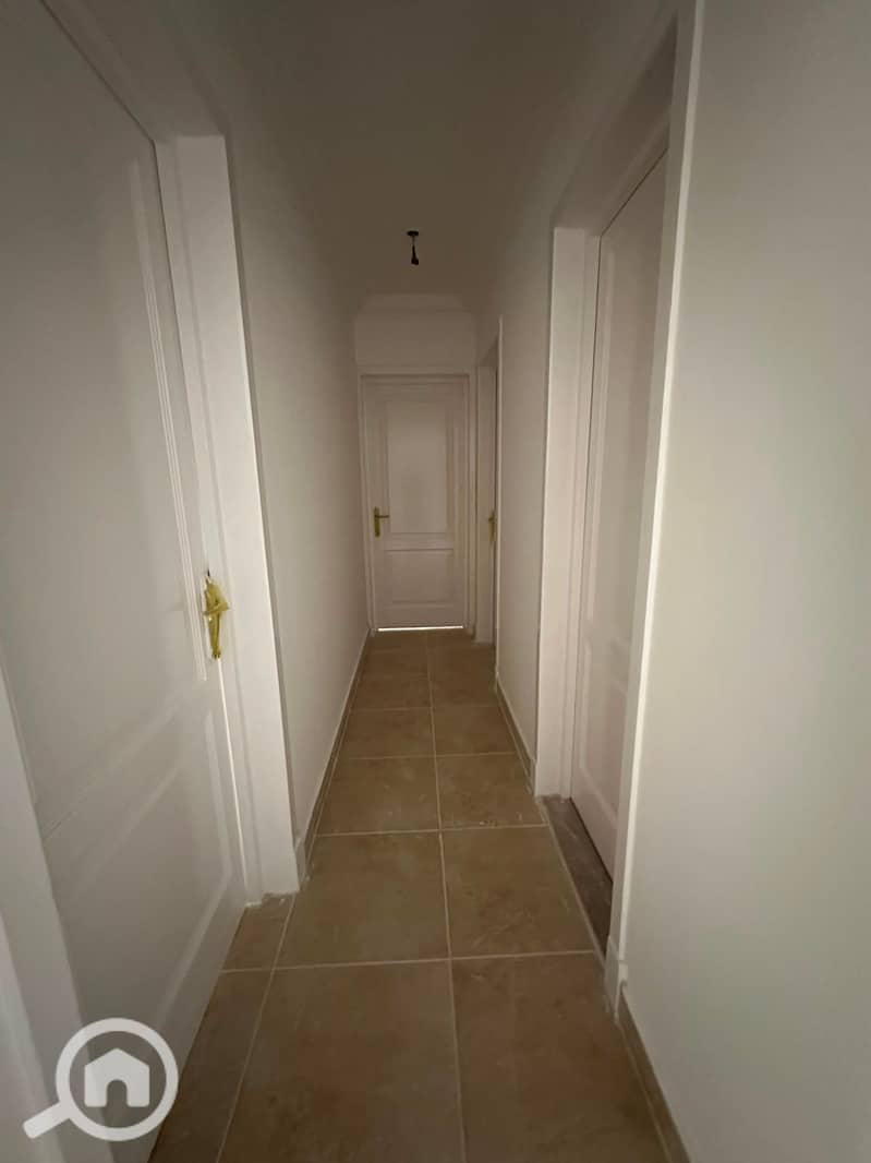 4 1000426837. jpg