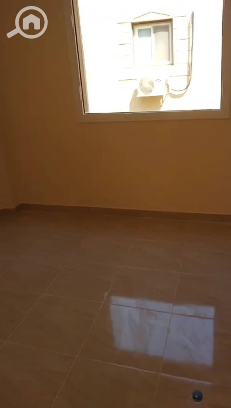 11 1000379128. jpg