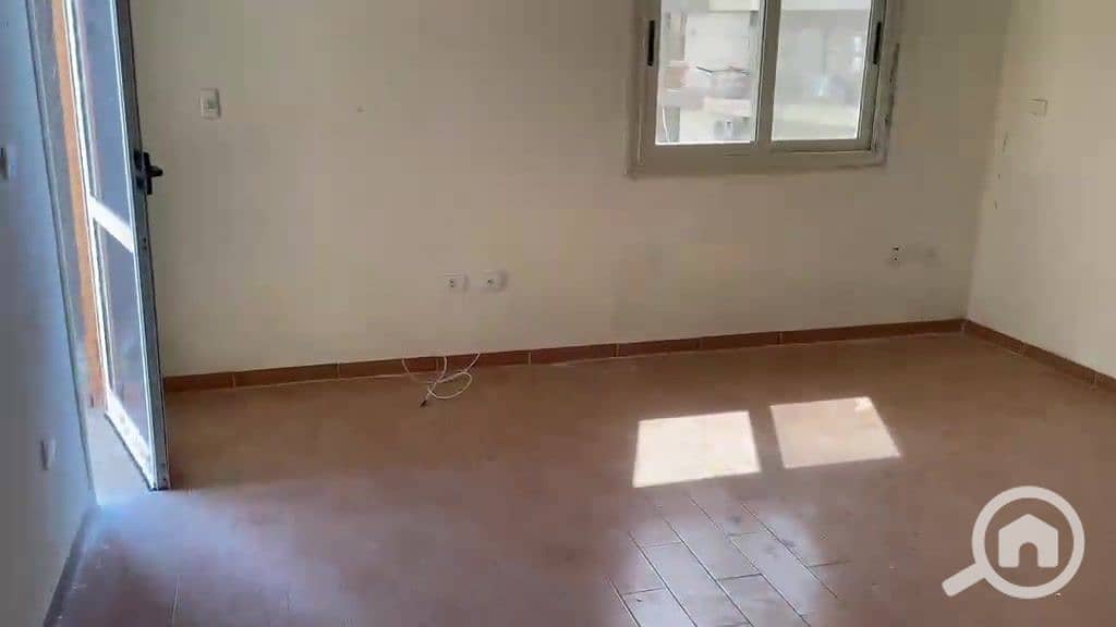 11 WhatsApp Video 2026-04-18 at 2.46. 10 PM_000081. jpg