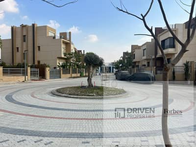 توين هاوس 5 غرف نوم للبيع في الشيخ زايد، الجيزة - WhatsApp Image 2026-08-10 at 5.07. 58 PM. jpeg