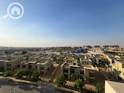 4 Bedroom Penthouse for Sale in New Cairo, Cairo - 6a6f613bcbdb9_WhatsApp-Image-2026-08-02-at-2.02. 26-AM. jpeg