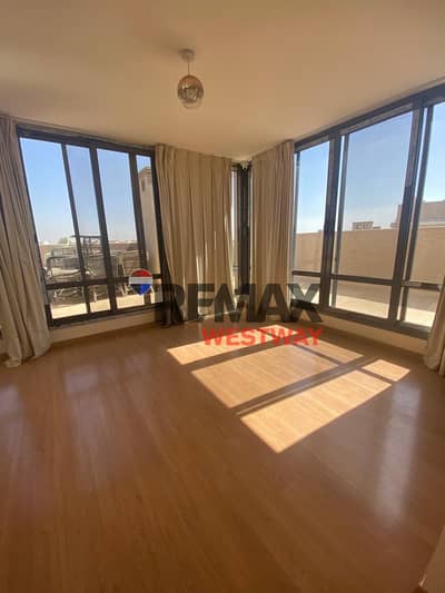 تاون هاوس 4 غرف نوم للايجار في الشيخ زايد، الجيزة - 3e2a45e1-c218-49de-8f73-802e89dfe4c2. JPG