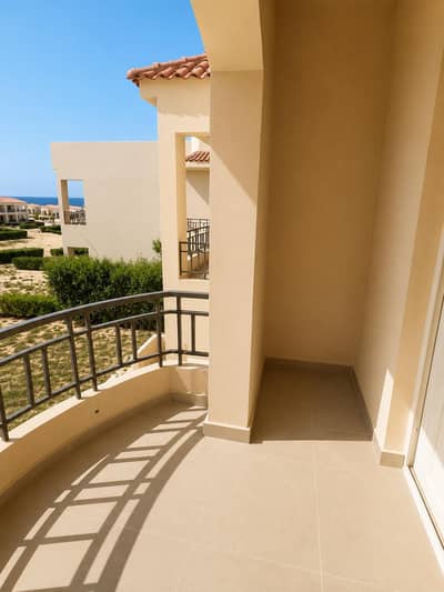 1 Bedroom Chalet for Sale in North Coast, Matruh - شاليه للبيع في كورال هيلز الساحل الشمالي 65 م² + روف خاص 65 م²