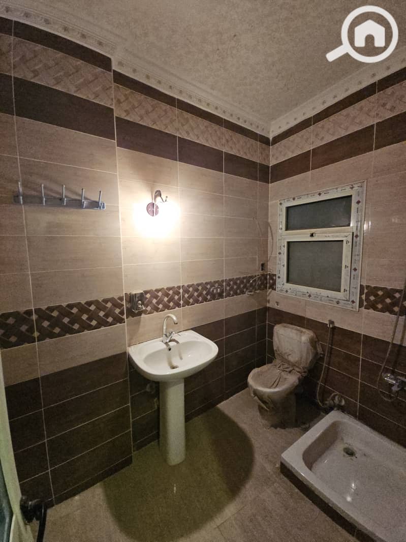 7 1000247144. jpg