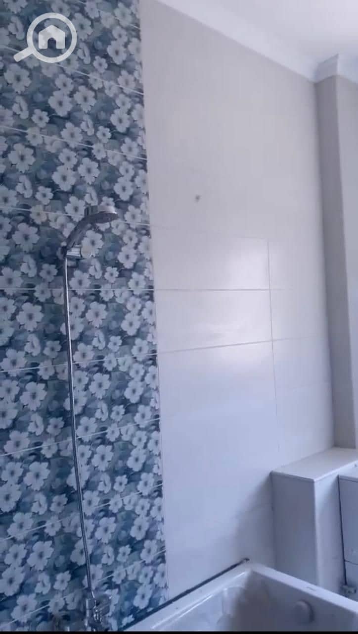 6 14280. jpg
