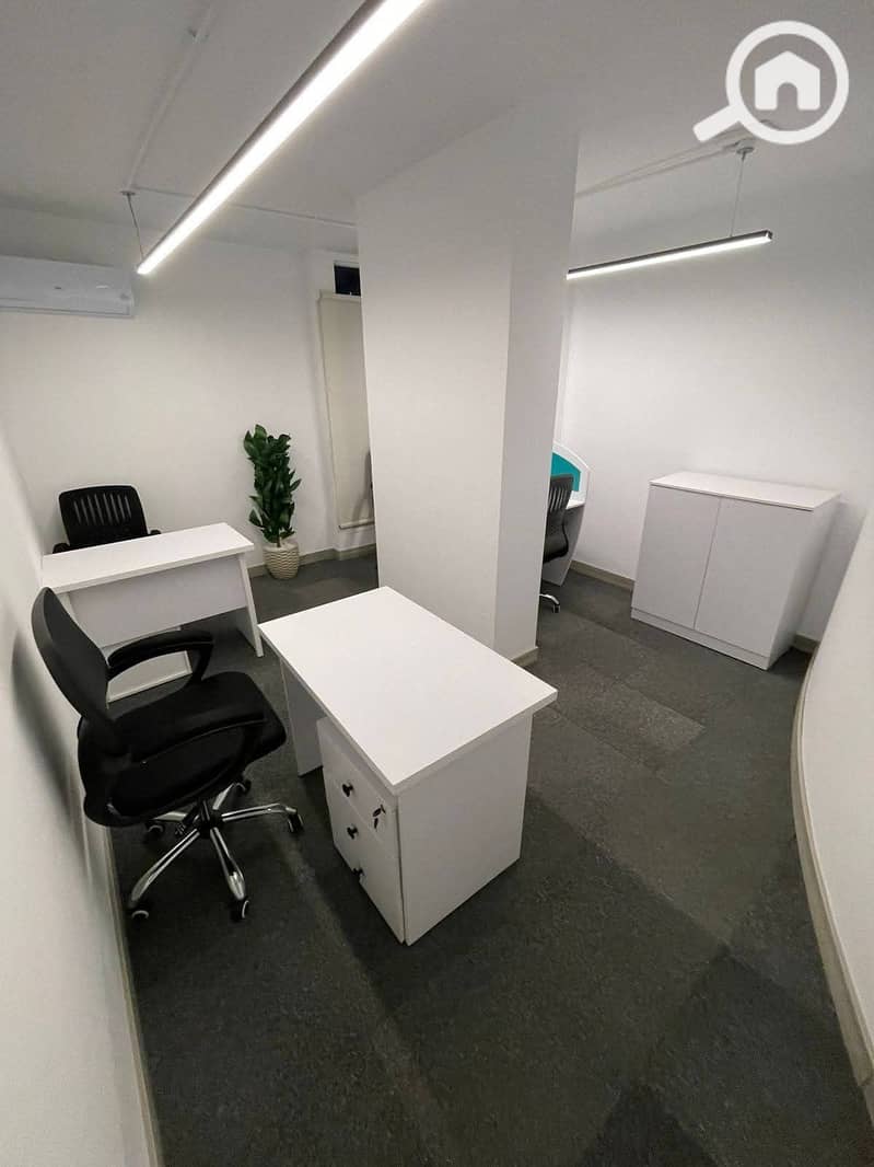 7 70487f56-2616-47e8-bcfe-ed1d903e49ff. jpg