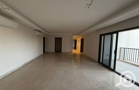 3 Bedroom Apartment for Sale in Sheikh Zayed, Giza - 728213363_2473698393139498_561878414453685351_n_1400x900. jpg