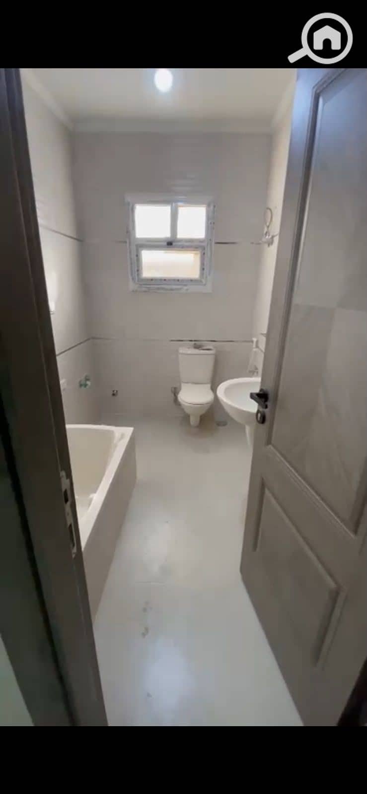 5 1001220992. jpg