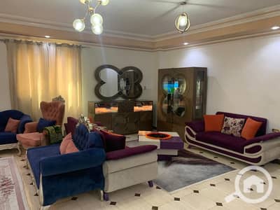 فلیٹ 4 غرف نوم للايجار في الشيخ زايد، الجيزة - IMG-20260608-WA0107. jpg فلیٹ 4 غرف نوم للايجار في الشيخ زايد، الجيزة - IMG-20260608-WA0107. jpg