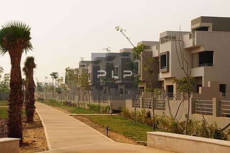تاون هاوس 4 غرف نوم للبيع في القاهرة الجديدة، القاهرة - Ub3l7zwX0XrQGZ1CWX5RllqNCGvEiX. jpg تاون هاوس 4 غرف نوم للبيع في القاهرة الجديدة، القاهرة - Ub3l7zwX0XrQGZ1CWX5RllqNCGvEiX. jpg