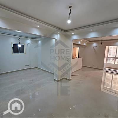 2 Bedroom Apartment for Sale in Bolkly, Alexandria - 2. jpg