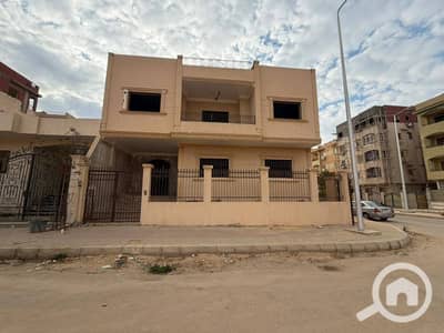 فیلا 4 غرف نوم للبيع في مدينة الشروق، القاهرة - 1000984970. jpg