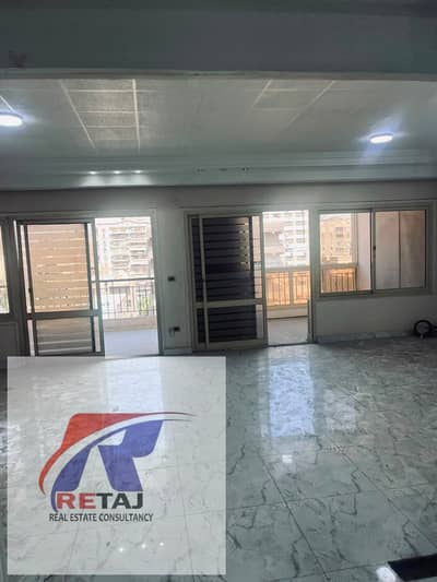 مکتب للايجار في مدينة نصر، القاهرة - a6f07064-7fba-4608-93cc-14faebbb8e18. jpg مکتب للايجار في مدينة نصر، القاهرة - a6f07064-7fba-4608-93cc-14faebbb8e18. jpg