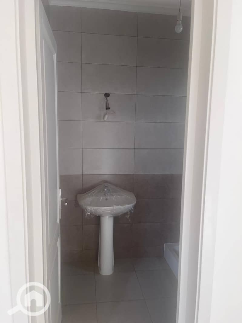 7 104304. jpg