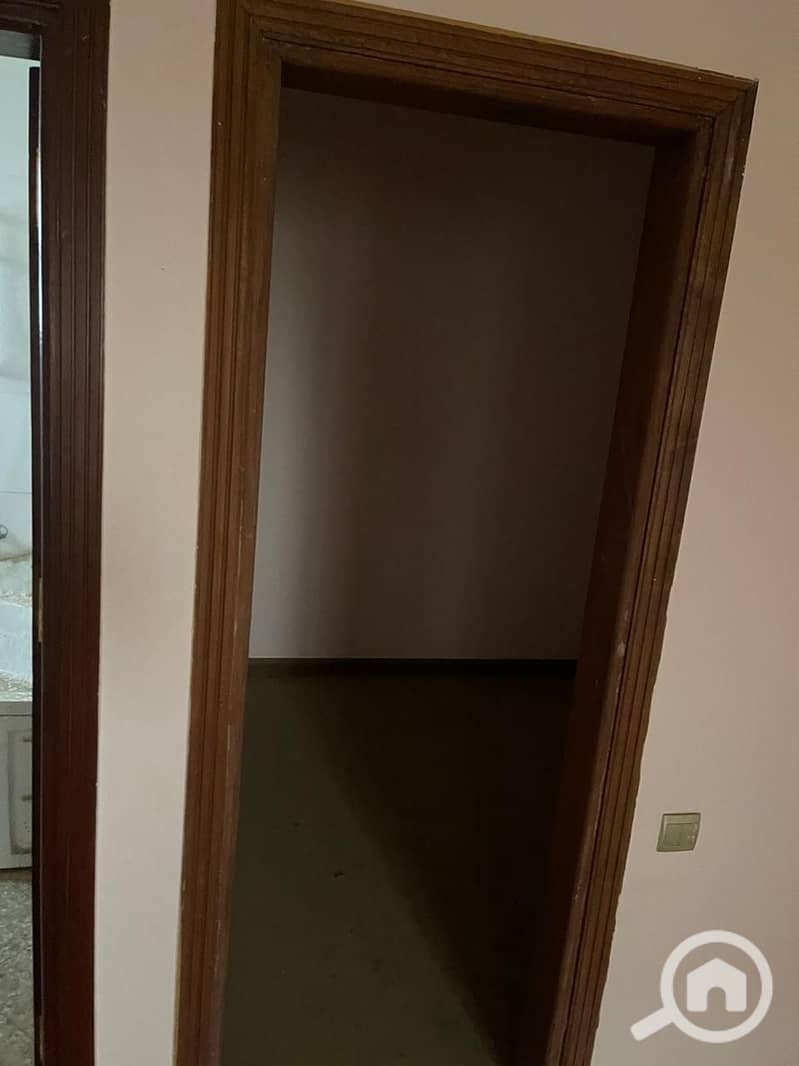 6 1000396825. jpg