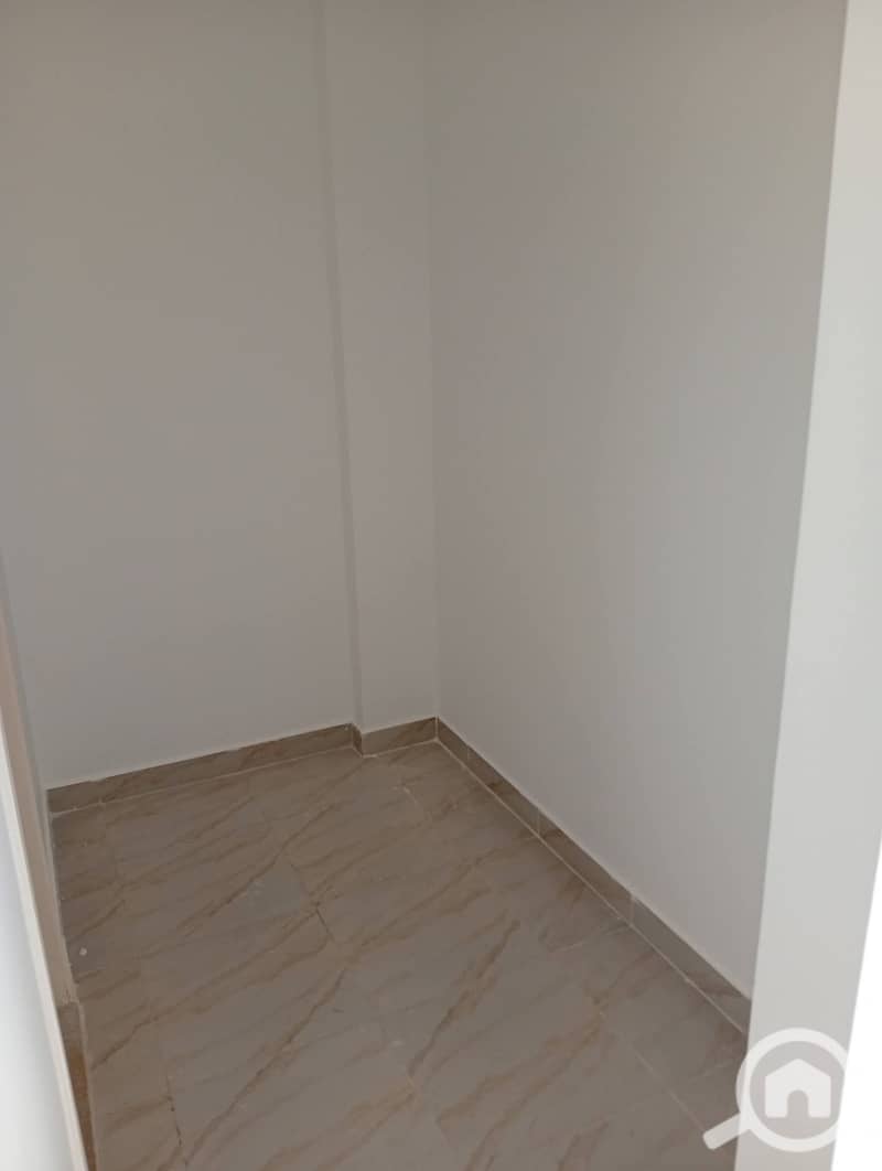 7 46065. jpg