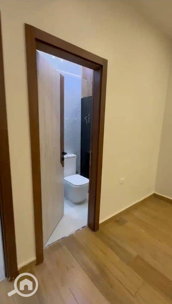 6 1000154647. jpg