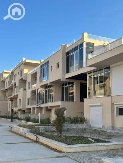 3 Bedroom Chalet for Sale in North Coast, Matruh - 759390925_122175864302823952_3434792163446527869_n. jpg 3 Bedroom Chalet for Sale in North Coast, Matruh - 759390925_122175864302823952_3434792163446527869_n. jpg